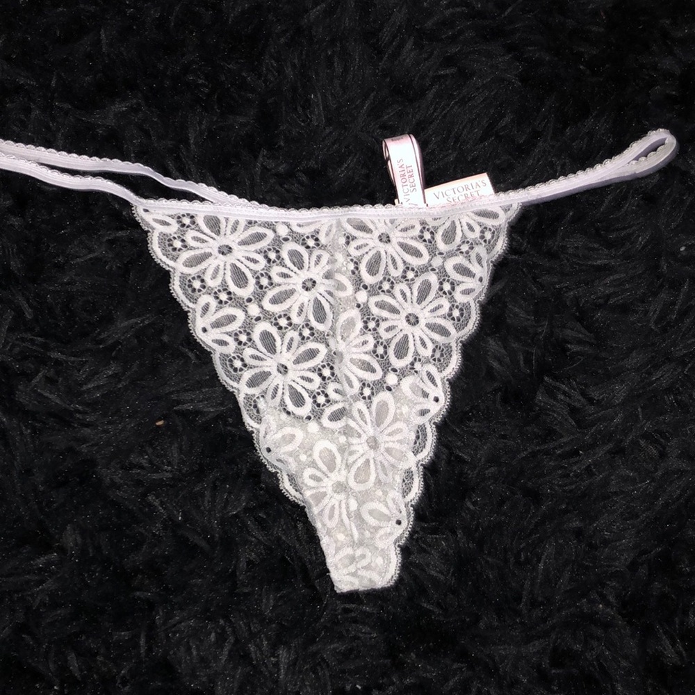 Lace Scalloped G String